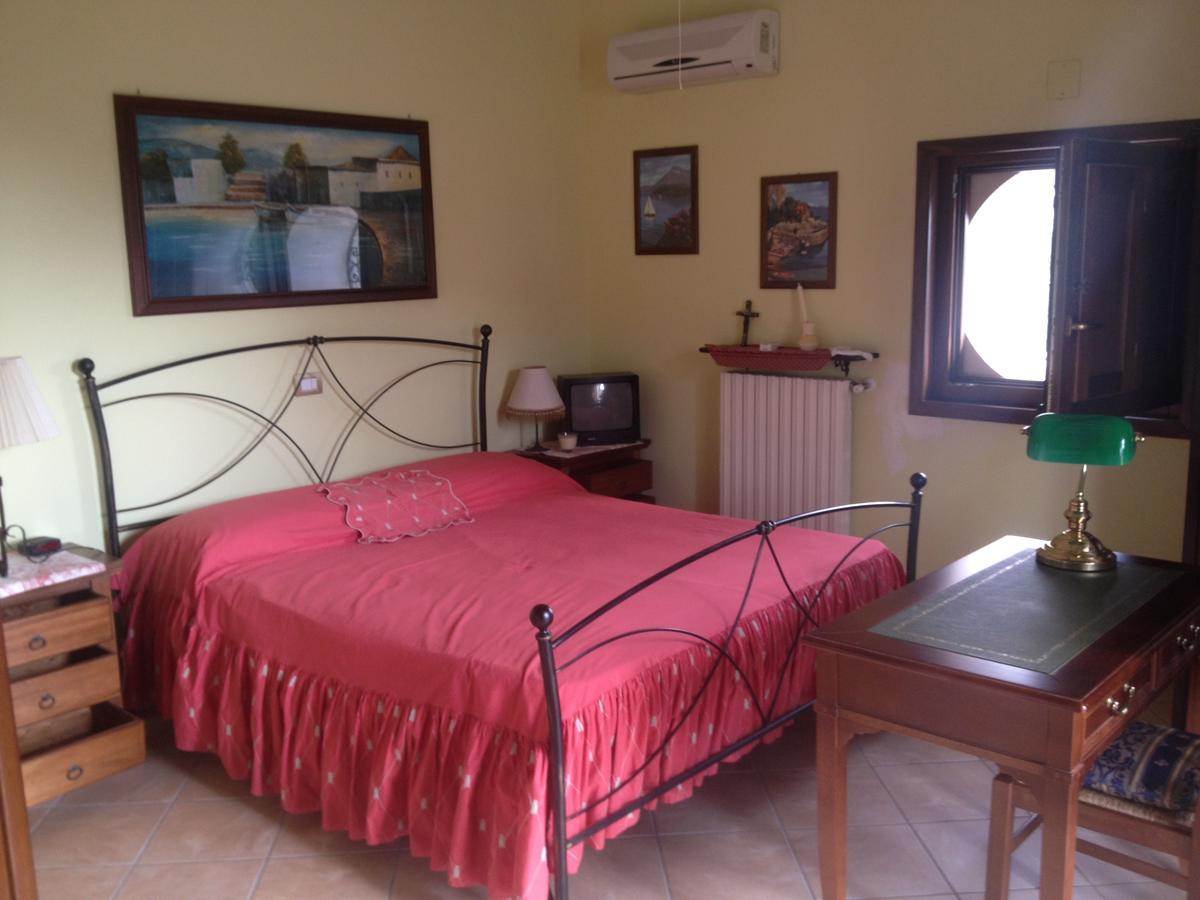 La Casa Di Lidia Bed & Breakfast Cardile Eksteriør bilde