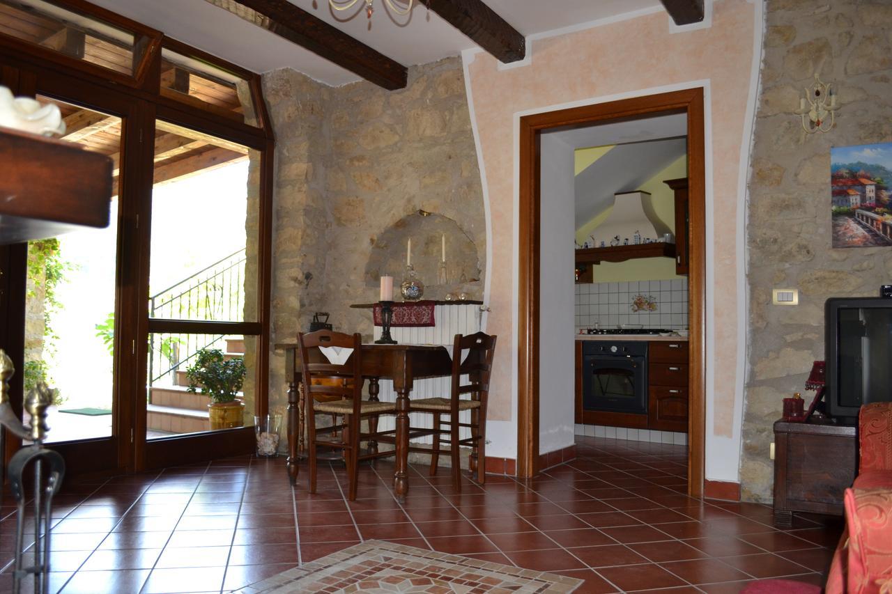 La Casa Di Lidia Bed & Breakfast Cardile Eksteriør bilde